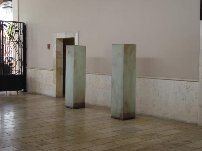 Amnool, innovaci�n, fabricaci�n y comercializaci�n de sistemas de ambientaci�n, dise�o y construcci�n para acabados y muebles de interiores y exteriores