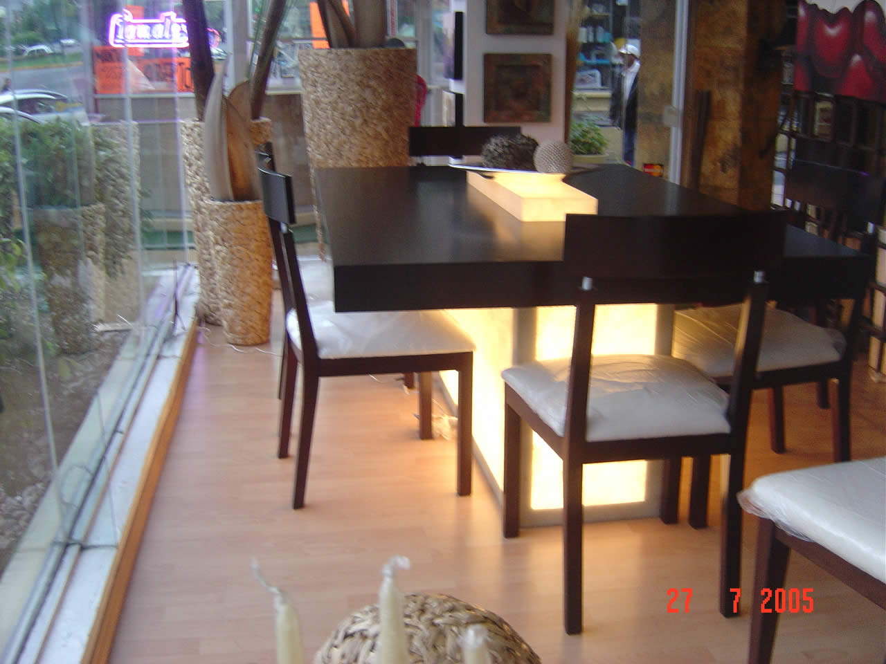 Amnool, innovaci�n, fabricaci�n y comercializaci�n de sistemas de ambientaci�n, dise�o y construcci�n para acabados y muebles de interiores y exteriores