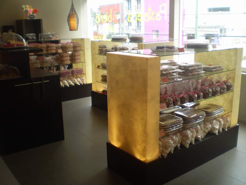 Amnool, innovaci�n, fabricaci�n y comercializaci�n de sistemas de ambientaci�n, dise�o y construcci�n para acabados y muebles de interiores y exteriores